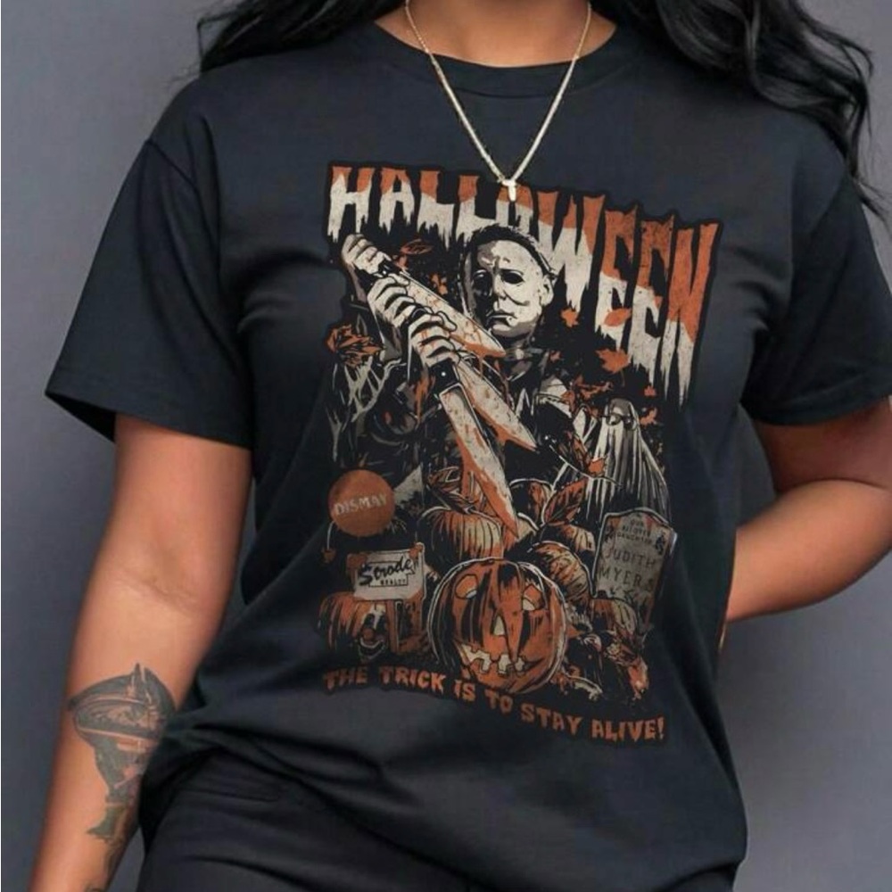 Plus Size Halloween Graphic Black T-Shirt